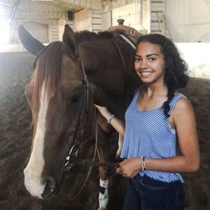 Meet your Posher, Kaia